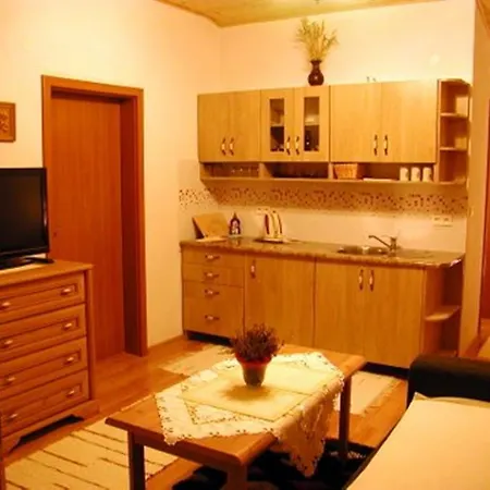 Julius A Agnes Obec 248 Apartman Bölényfalu